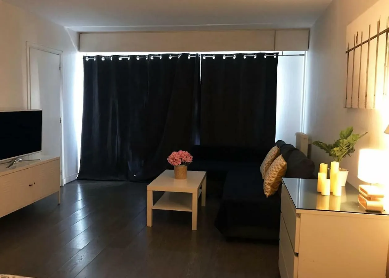 Apartman Lovely Flat Champs De Mars Eiffel